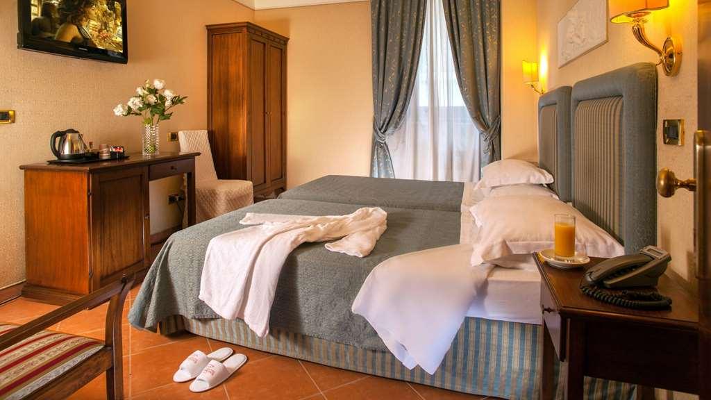 Hotel Varese روما الغرفة الصورة